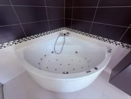 Vente Maison 210m2 - 4 chambres - à 5min de BERGERAC