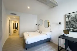 Location Carrer de Sant Pere Més Baix, Barcelona