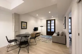 Location Carrer de Sant Pere Més Baix, Barcelona