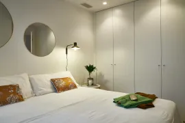 Location Carrer de Sant Pere Més Baix, Barcelona