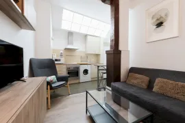 Location Calle del Divino Pastor, Madrid