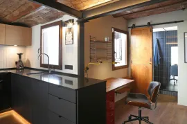 Location Carrer de Sant Pau, Barcelona
