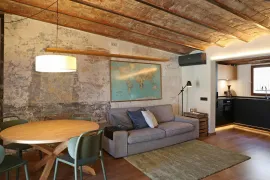 Location Carrer de Sant Pau, Barcelona