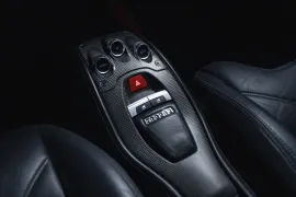 Voiture Ferrari 458 Italia V8 4.5 570