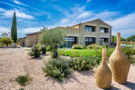 Vente GARD PROPRIETE CONTEMPORAINE 1.3 HA VUE DOMINANTE