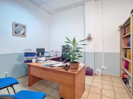 Vente LOCAL COMMERCIAL LOUE