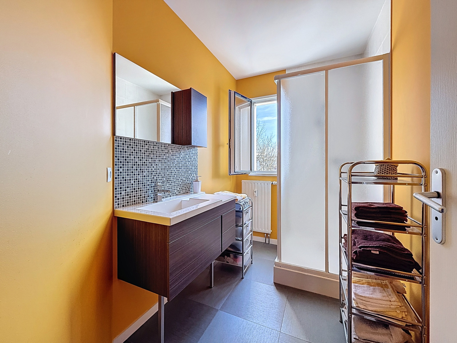 Vente SAINT-LO Appartement trois chambres