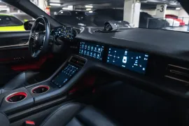 Voiture Porsche Taycan