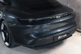 Voiture Porsche Taycan