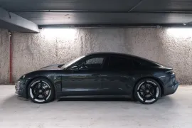 Voiture Porsche Taycan