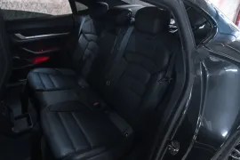 Voiture Porsche Taycan