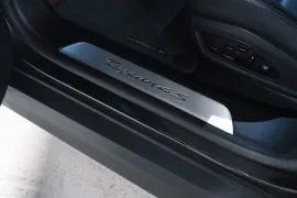 Voiture Porsche Taycan