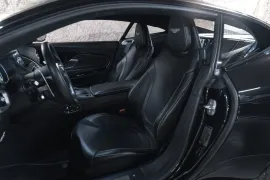 Voiture Aston Martin DB11 V12 5.2 608