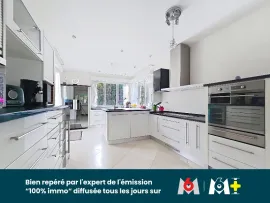 Vente Belle propriété lumineuse, confort moderne, parc de 1.6 hectares
