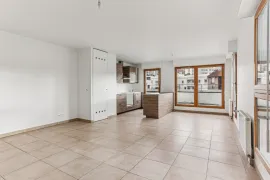 Duplex familial au dernier étage avec terrasse Issy-les-Moulineaux
