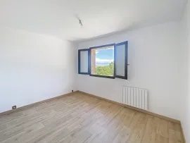 Vente Maison  - Maison individuelle  - 4 pièces  - 145.0 m²