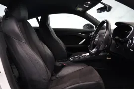 Voiture Audi TT 2.0 TDI ultra Sport Euro 6 (s/s) 3dr