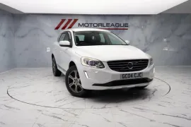 Voiture Volvo XC60 2.4 D5 SE Lux Nav Geartronic AWD Euro 5 5dr