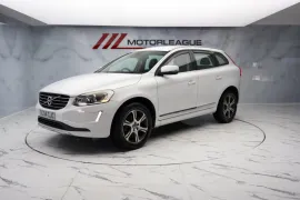 Voiture Volvo XC60 2.4 D5 SE Lux Nav Geartronic AWD Euro 5 5dr