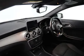 Voiture Mercedes-Benz CLA 2.0 CLA250 AMG Sport Coupe 7G-DCT 4MATIC Euro 6 (s/s) 4dr