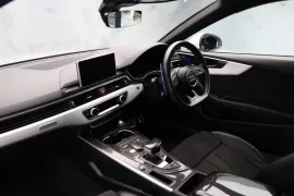 Voiture Audi A5 2.0 TDI S line S Tronic quattro Euro 6 (s/s) 2dr