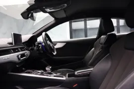 Voiture Audi A5 2.0 TDI S line S Tronic quattro Euro 6 (s/s) 2dr