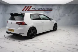 Voiture Volkswagen Golf 2.0 TSI BlueMotion Tech R DSG 4Motion Euro 6 (s/s) 3dr