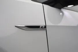 Voiture Volkswagen Golf 2.0 TSI BlueMotion Tech R DSG 4Motion Euro 6 (s/s) 3dr