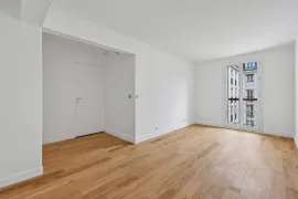 Vente EXCLUSIVITE - Grand T3 Rénové - VERSAILLES CHATEAU