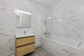 Vente EXCLUSIVITE - Grand T3 Rénové - VERSAILLES CHATEAU