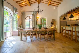 Location de vacances Villa Floris