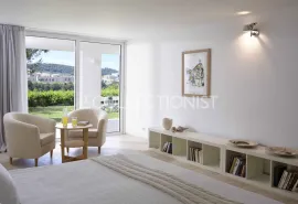Location de vacances Villa Aeonian