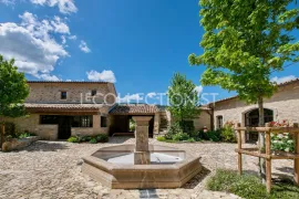 Location de vacances La Bastide Rhéa