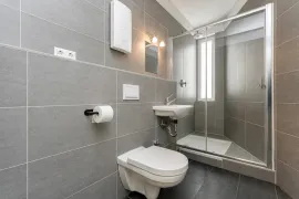 Colocation Leibnizstraße, Berlin