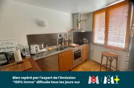 Vente Paris 10eme, Studio de 53 m² sur cour, emplacement recherché