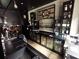 Vente Murs commerciaux hyper centre deux caves Amiens