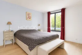 Vente RUEIL-MALMAISON - HYPER CENTRE - MAISON - 7 PIECES