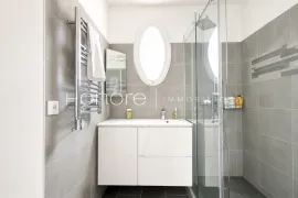 Vente RUEIL-MALMAISON - HYPER CENTRE - MAISON - 7 PIECES