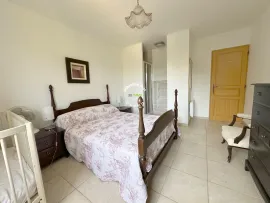 Vente Spacieuse demeure de 9 pièces, 235m²