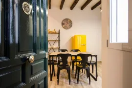 Location Calle de la Cava Alta, Madrid