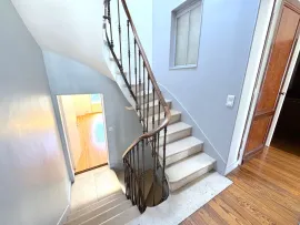 Vente Maison 7 Pièces - Jardin - Chartrons