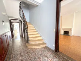 Vente Maison 7 Pièces - Jardin - Chartrons