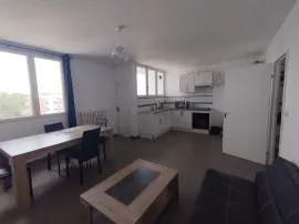 Appartement meublé T4, balcons, cave Amiens Amiens