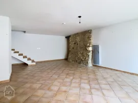 Vente Maison de Village avec cour et terrasse