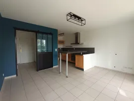Location Appartement 1 chambre balcon & parking Sud-Est