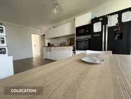 Colocation Colocation spacieuse – Ménage et piscine