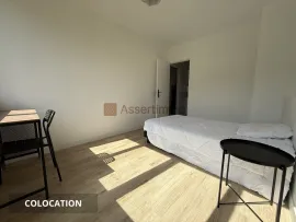 Colocation Colocation spacieuse – Ménage et piscine