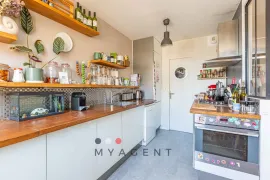 Vente Croix de Chavaux à 2 min – 66 m² lumineux