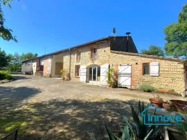 Vente Ferme de style toulousaine à Grenade