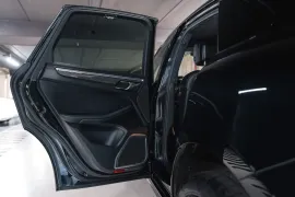 Voiture Porsche Macan Turbo V6 3.6 400